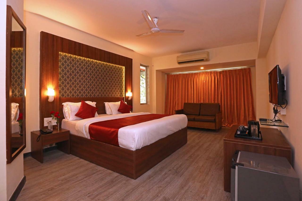 Hotel Shantidoot, Dadar Mālād Exterior foto